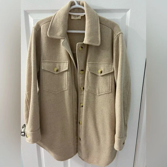 RD Design Conscious Beige Shacket in Medium